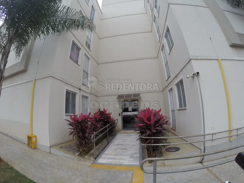 Comprar Apartamento / Padrão em São José do Rio Preto R$ 149.000,00 - Foto 2