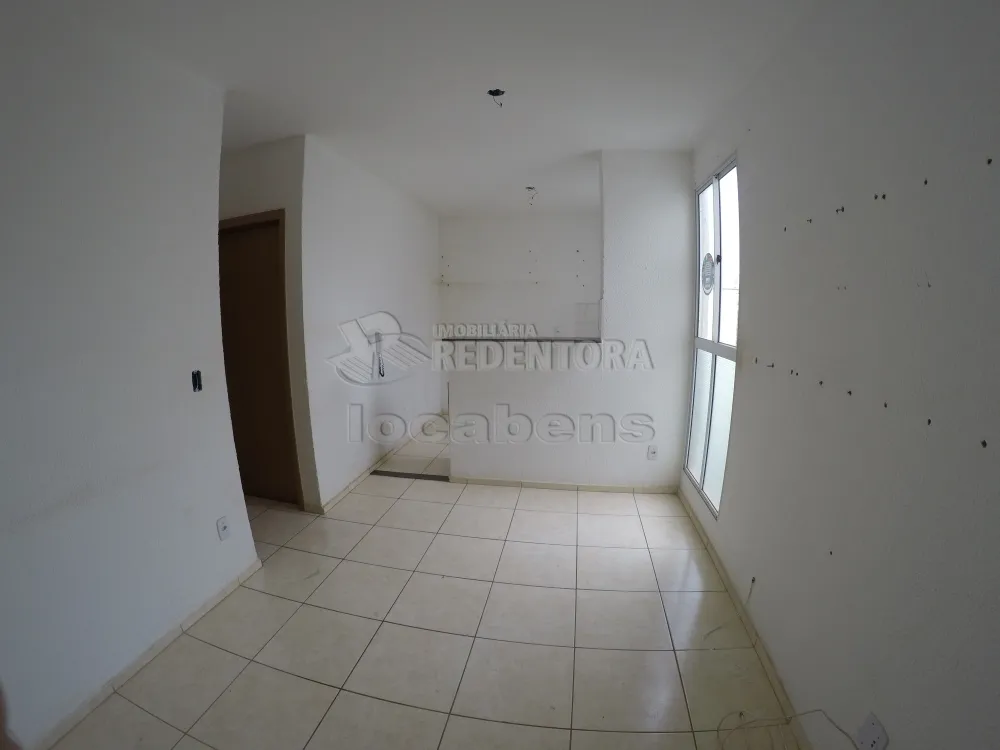 Comprar Apartamento / Padrão em São José do Rio Preto R$ 149.000,00 - Foto 3