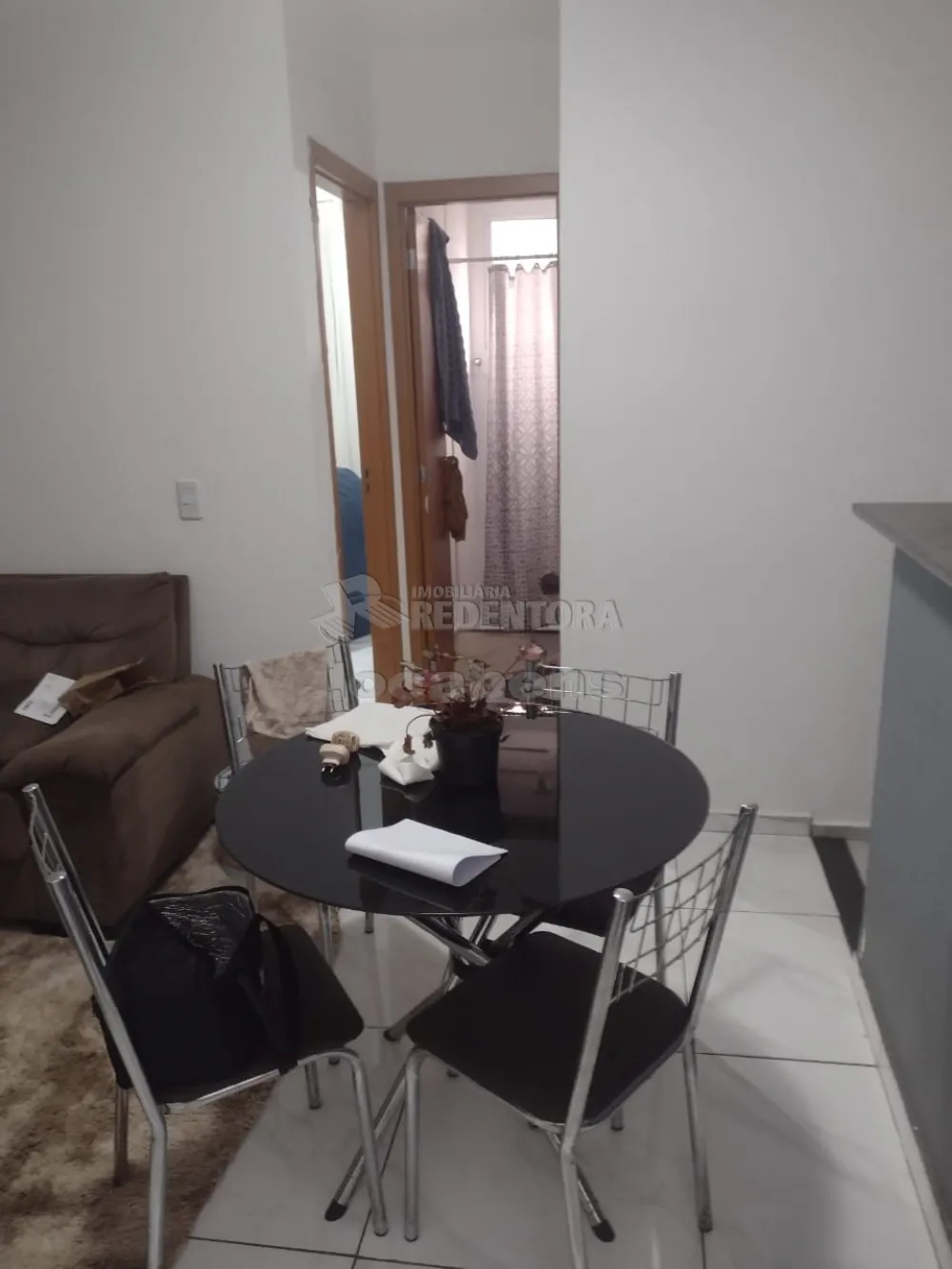 Alugar Apartamento / Padrão em São José do Rio Preto R$ 574,00 - Foto 2