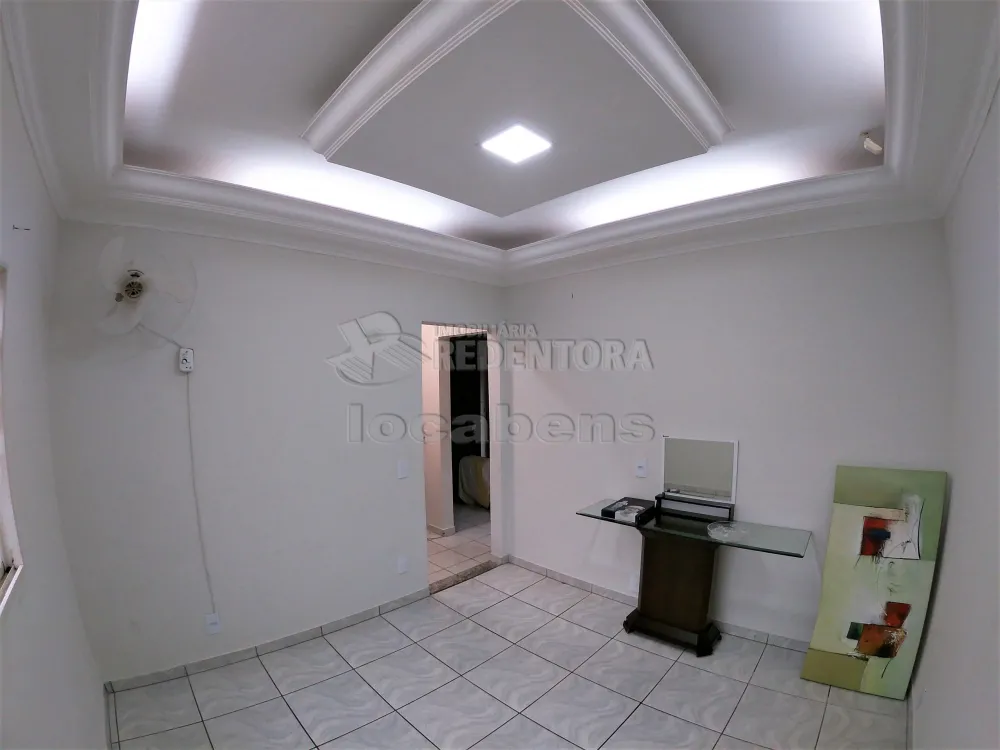 Alugar Casa / Padrão em São José do Rio Preto R$ 3.600,00 - Foto 1