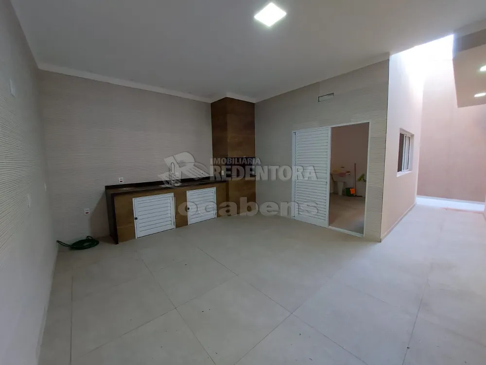 Alugar Casa / Padrão em São José do Rio Preto R$ 2.100,00 - Foto 15