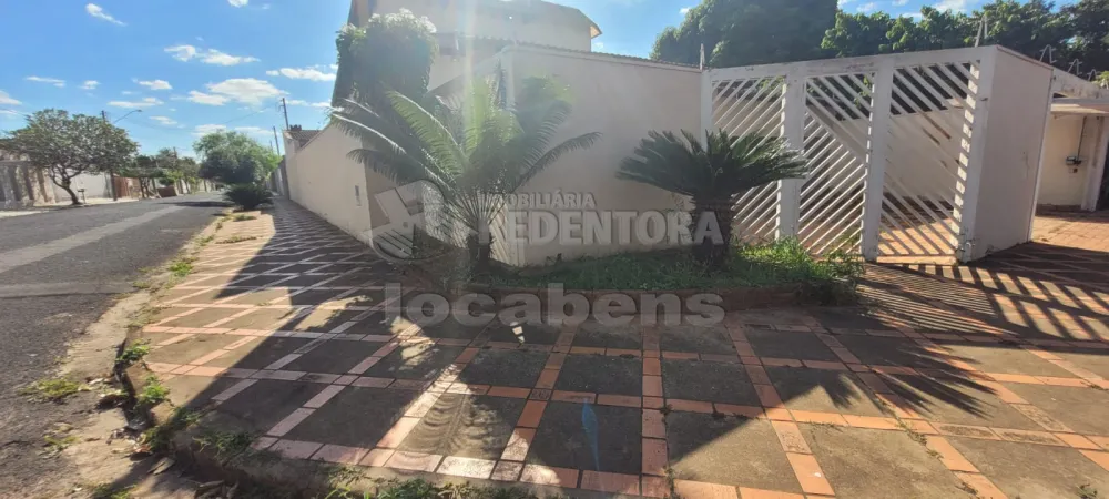 Comprar Casa / Padrão em São José do Rio Preto R$ 850.000,00 - Foto 2