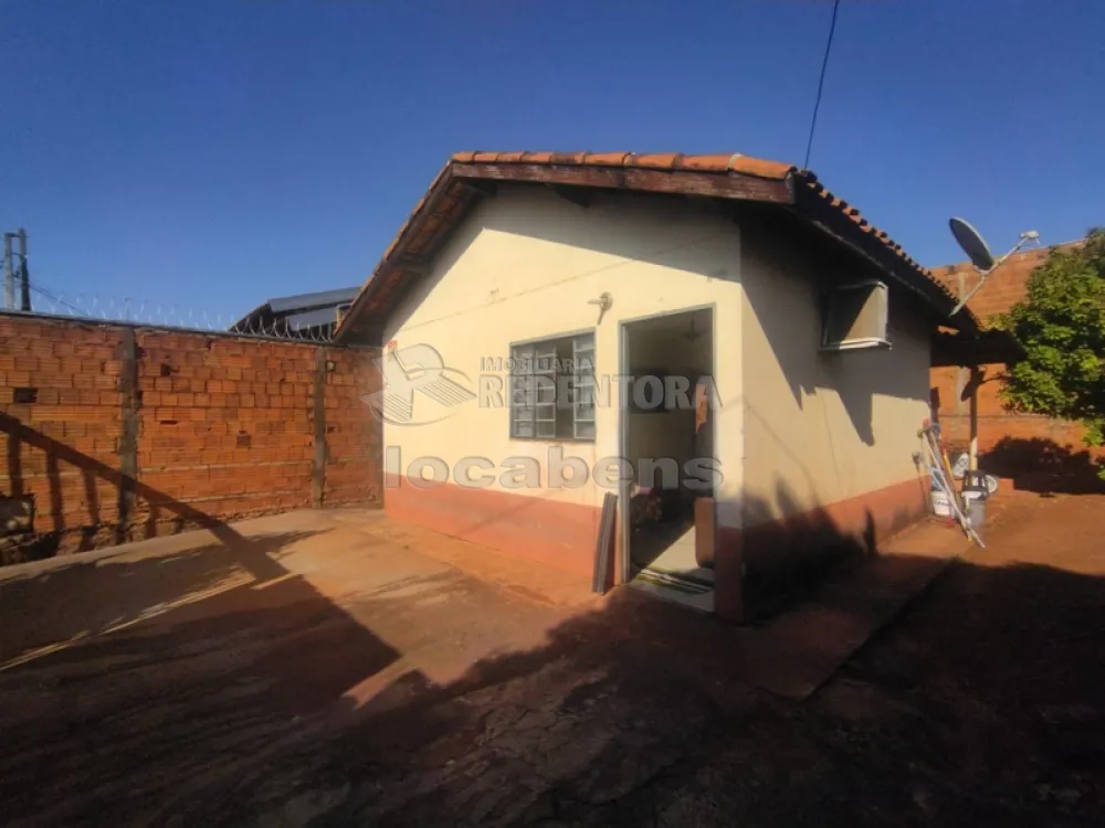 Comprar Casa / Padrão em São José do Rio Preto R$ 160.000,00 - Foto 2