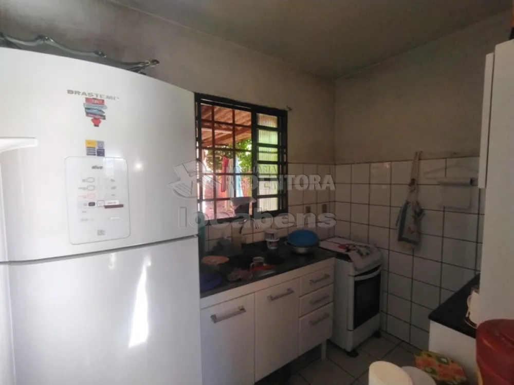 Comprar Casa / Padrão em São José do Rio Preto R$ 160.000,00 - Foto 6