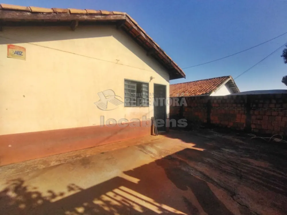 Comprar Casa / Padrão em São José do Rio Preto R$ 160.000,00 - Foto 3