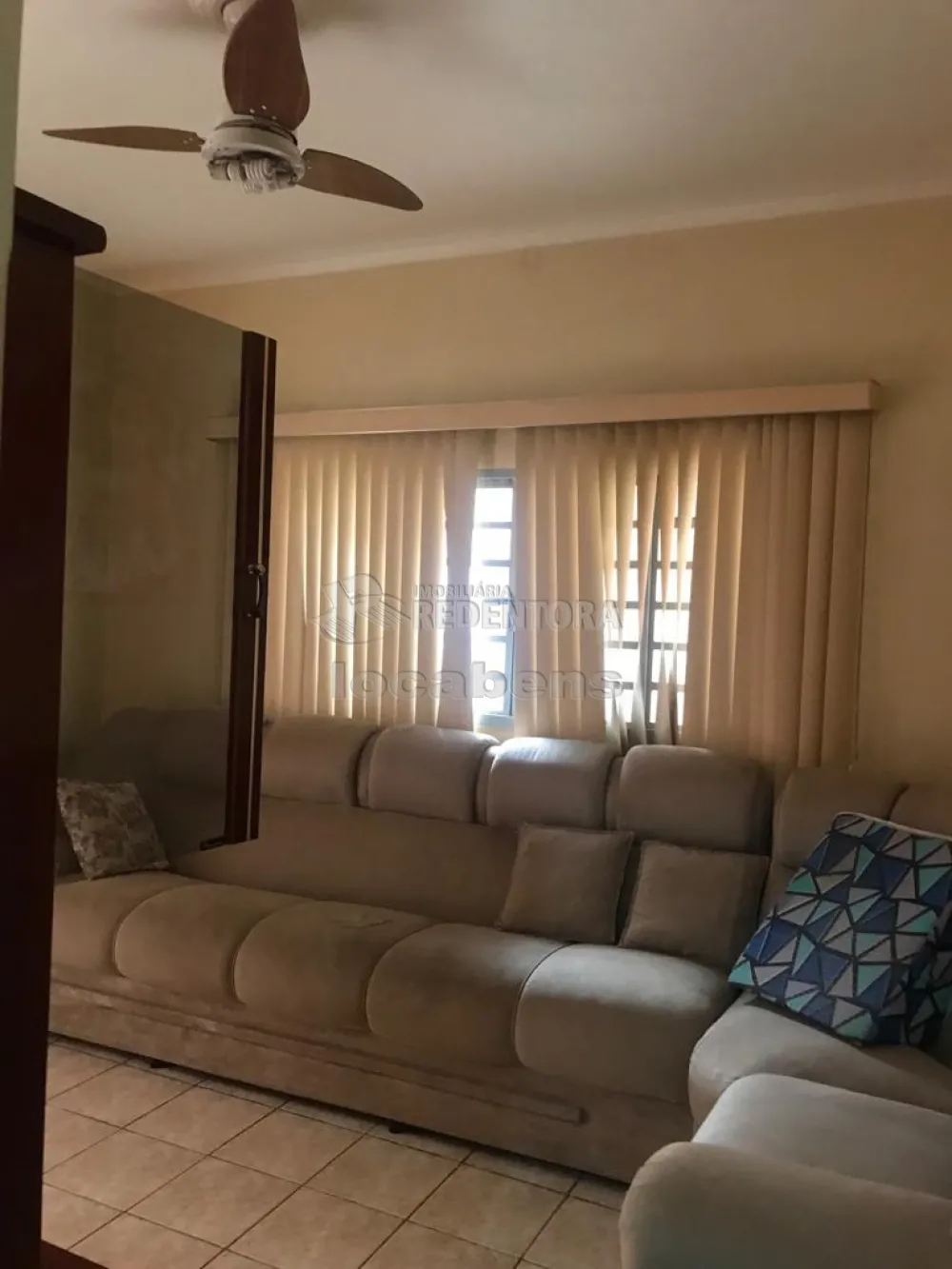 Comprar Casa / Padrão em São José do Rio Preto R$ 390.000,00 - Foto 1