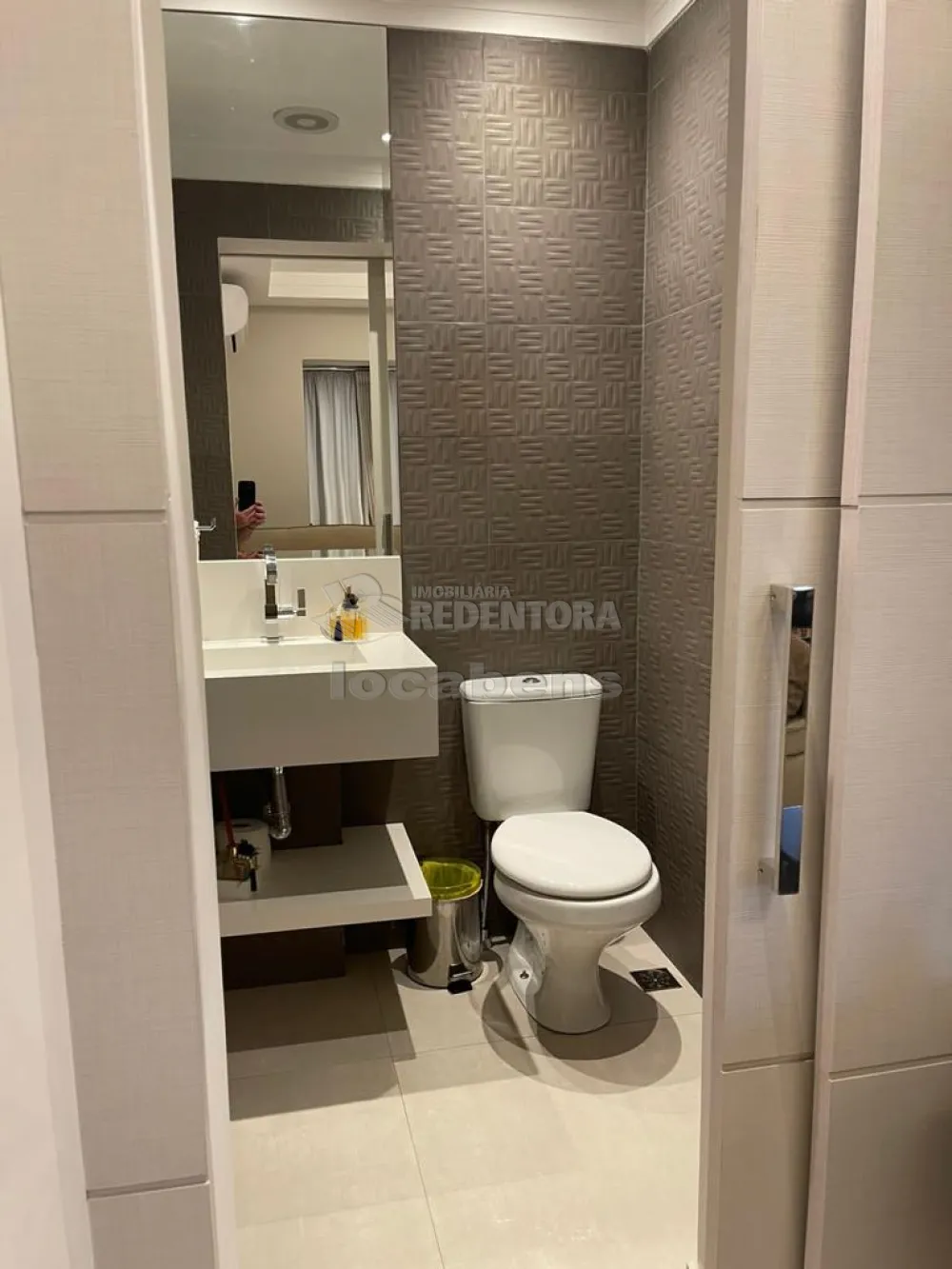 Alugar Apartamento / Padrão em São José do Rio Preto R$ 3.200,00 - Foto 3