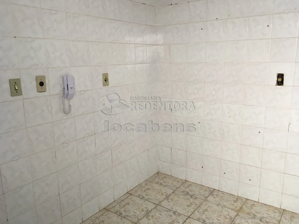 Comprar Apartamento / Padrão em São José do Rio Preto apenas R$ 198.000,00 - Foto 4