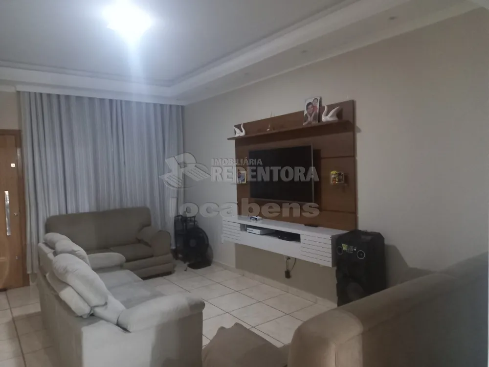 Alugar Casa / Padrão em São José do Rio Preto R$ 3.600,00 - Foto 12