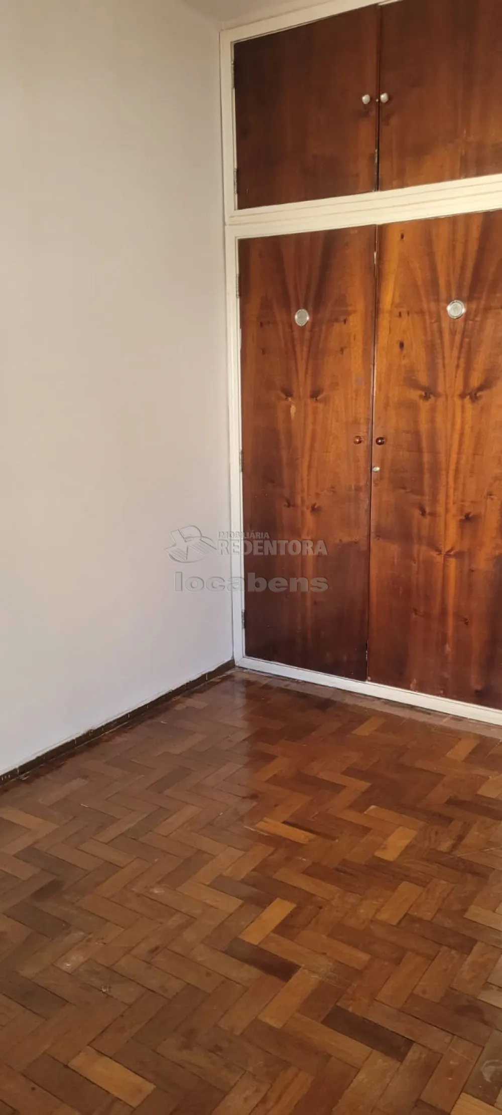 Alugar Apartamento / Padrão em São José do Rio Preto R$ 1.500,00 - Foto 2