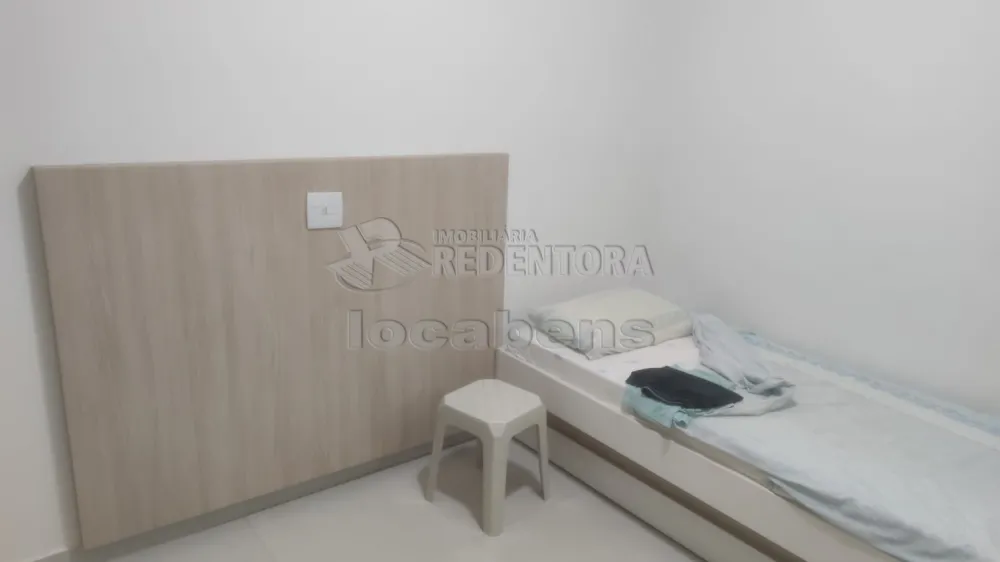 Alugar Apartamento / Padrão em São José do Rio Preto R$ 900,00 - Foto 6