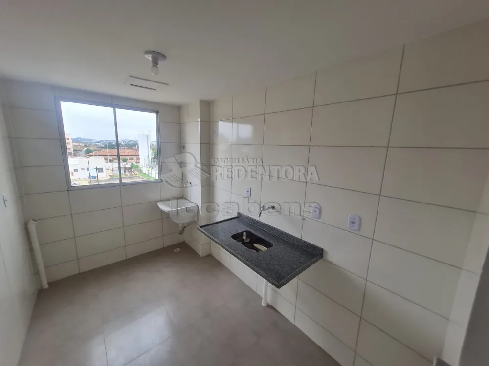 Comprar Apartamento / Padrão em São José do Rio Preto apenas R$ 250.000,00 - Foto 6