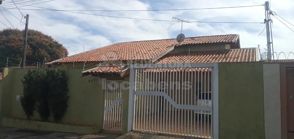 Comprar Casa / Padrão em São José do Rio Preto R$ 380.000,00 - Foto 1