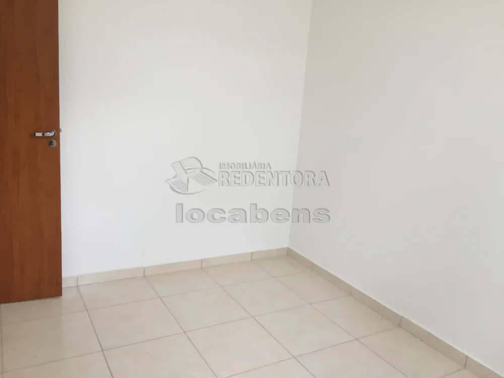 Comprar Apartamento / Padrão em São José do Rio Preto apenas R$ 189.000,00 - Foto 2