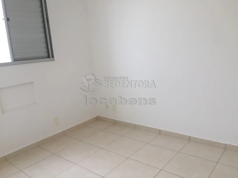Comprar Apartamento / Padrão em São José do Rio Preto R$ 189.000,00 - Foto 3