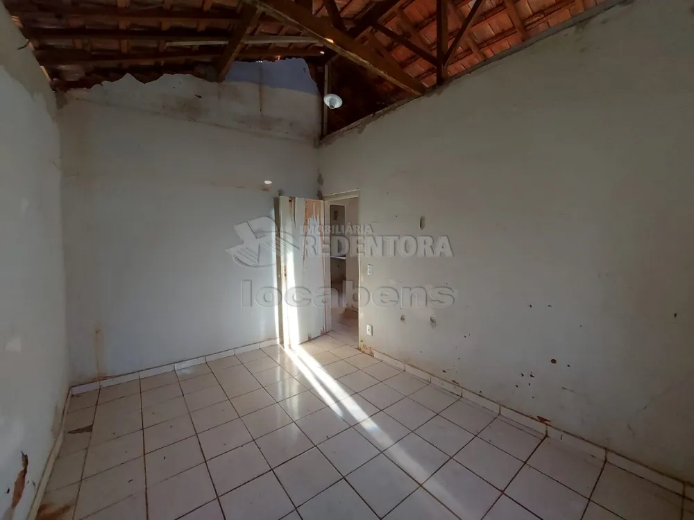 Comprar Casa / Padrão em São José do Rio Preto R$ 145.000,00 - Foto 4