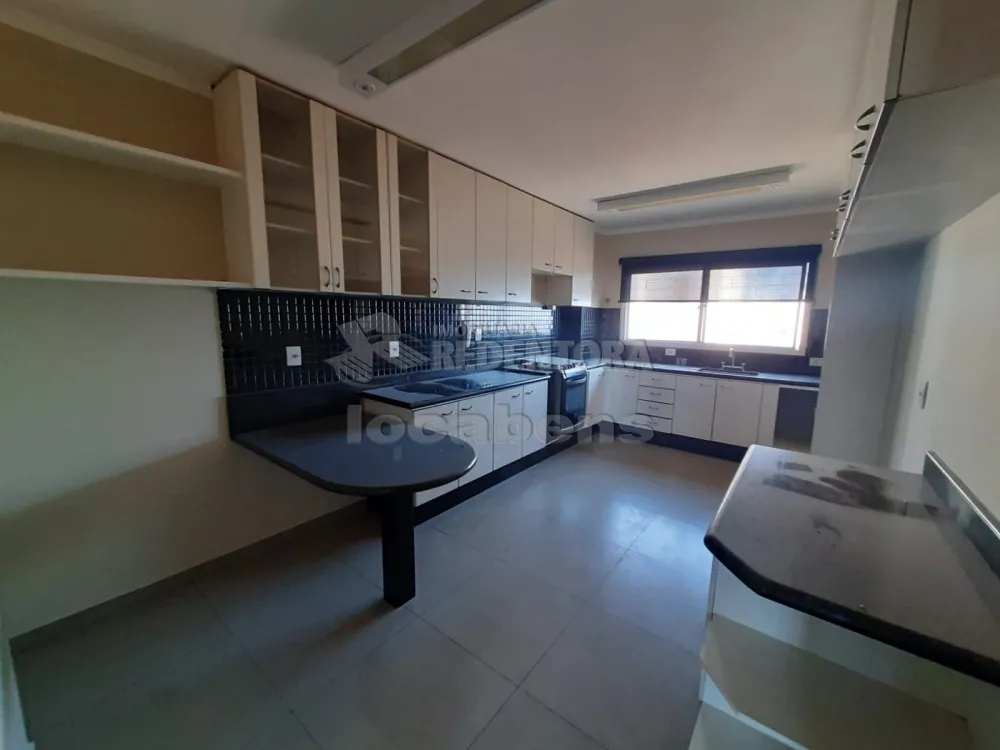 Alugar Apartamento / Padrão em São José do Rio Preto R$ 2.500,00 - Foto 14