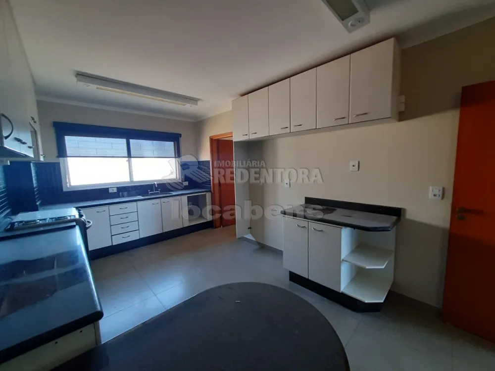 Alugar Apartamento / Padrão em São José do Rio Preto R$ 2.500,00 - Foto 15