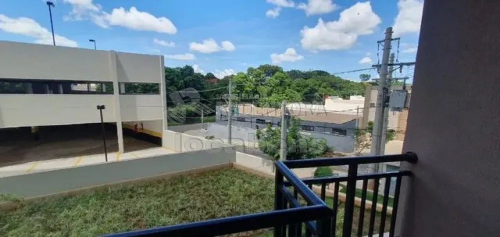 Comprar Apartamento / Padrão em São José do Rio Preto R$ 360.000,00 - Foto 4