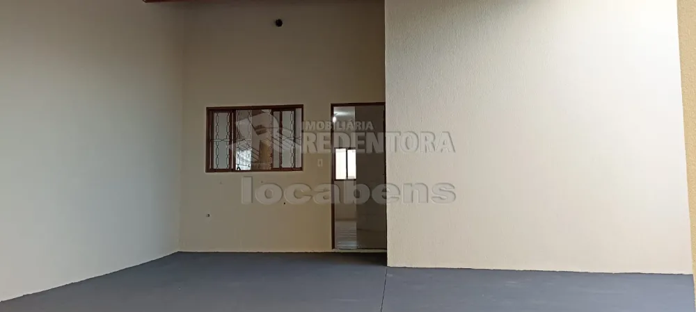 Comprar Casa / Padrão em São José do Rio Preto R$ 230.000,00 - Foto 1