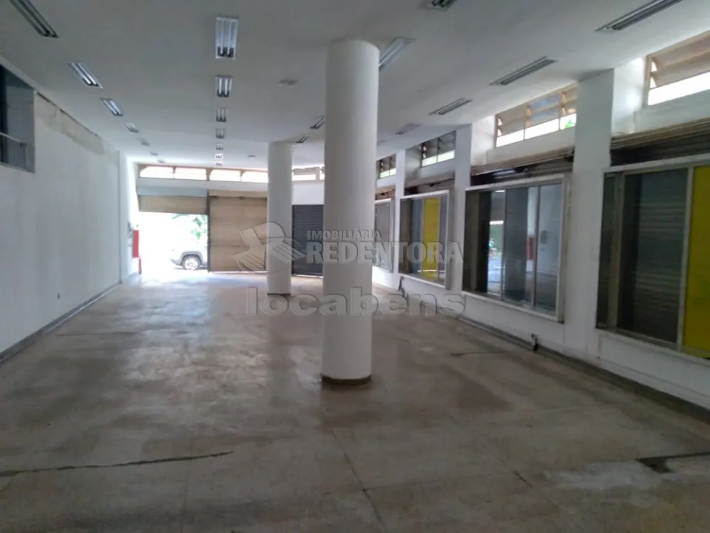 Alugar Comercial / Salão em São José do Rio Preto R$ 11.800,00 - Foto 1