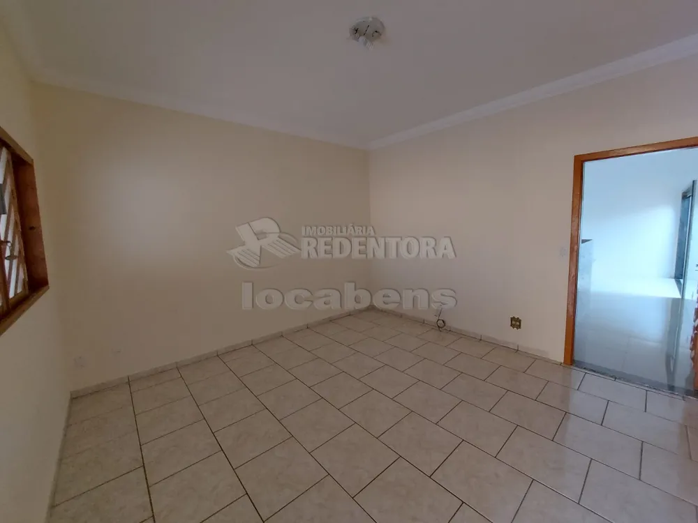 Comprar Casa / Padrão em São José do Rio Preto R$ 370.000,00 - Foto 1