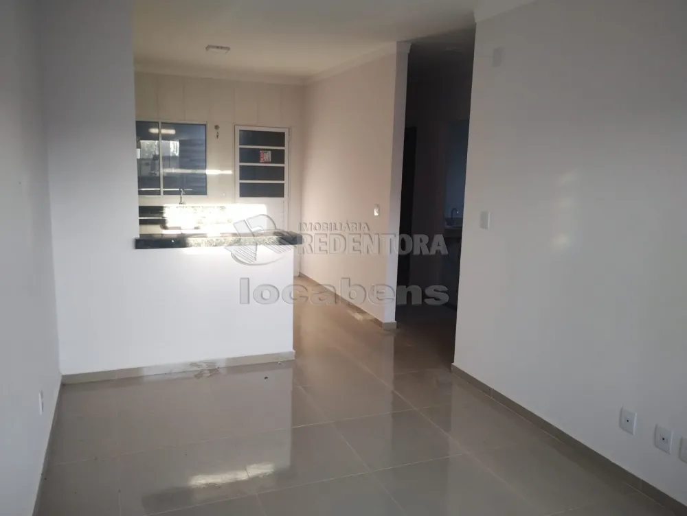 Alugar Casa / Padrão em São José do Rio Preto R$ 2.800,00 - Foto 7