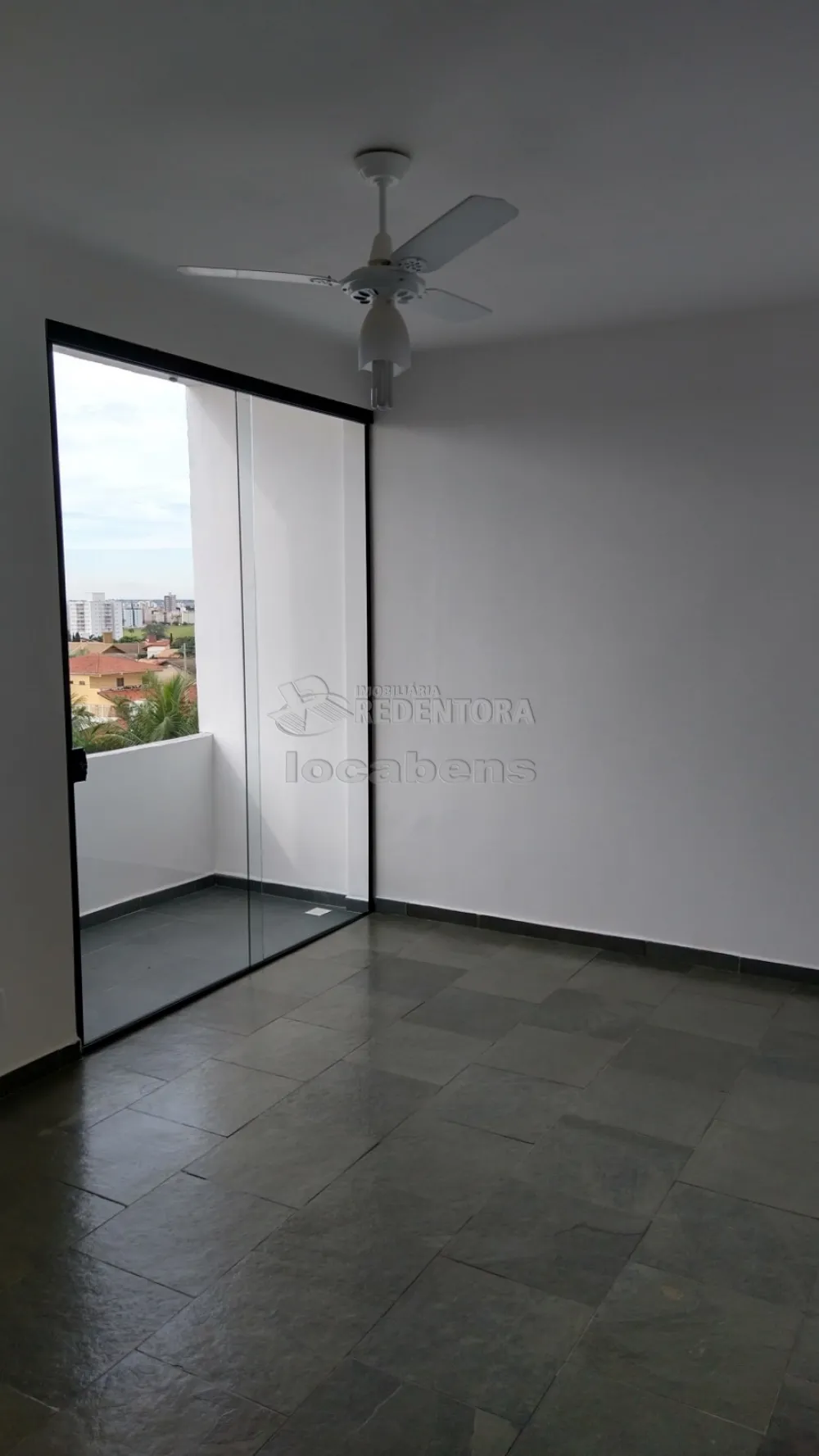 Comprar Apartamento / Padrão em São José do Rio Preto R$ 450.000,00 - Foto 1