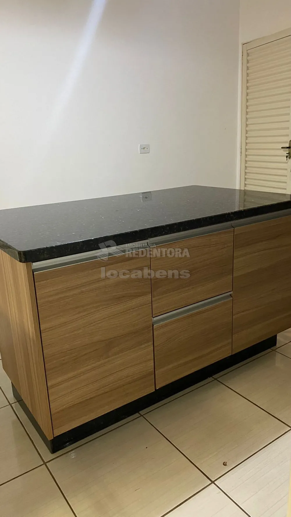 Comprar Casa / Padrão em São José do Rio Preto R$ 360.000,00 - Foto 4