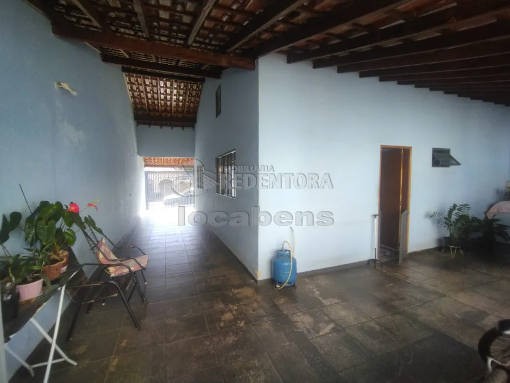 Comprar Casa / Padrão em São José do Rio Preto R$ 380.000,00 - Foto 4