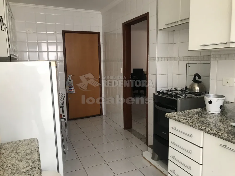 Comprar Apartamento / Padrão em São José do Rio Preto R$ 240.000,00 - Foto 6