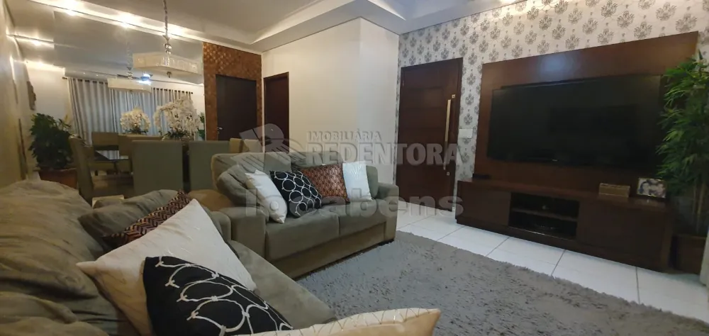 Comprar Casa / Padrão em São José do Rio Preto R$ 490.000,00 - Foto 2