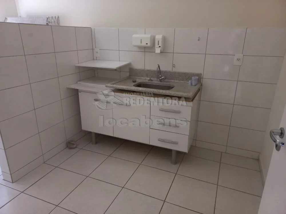 Alugar Comercial / Sala em São José do Rio Preto R$ 2.500,00 - Foto 11