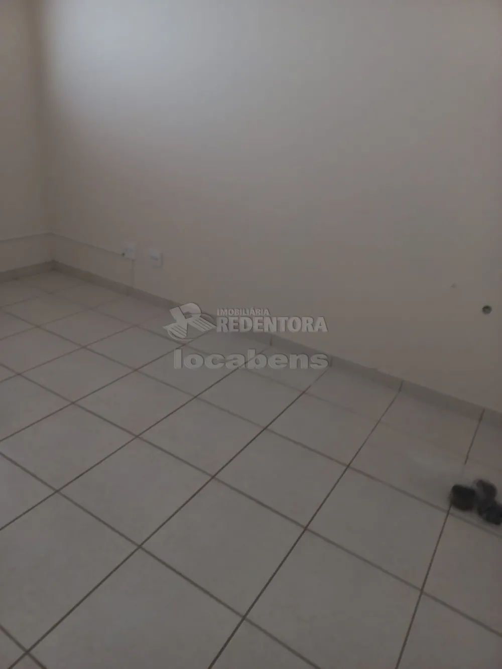 Alugar Comercial / Sala em São José do Rio Preto R$ 2.500,00 - Foto 8