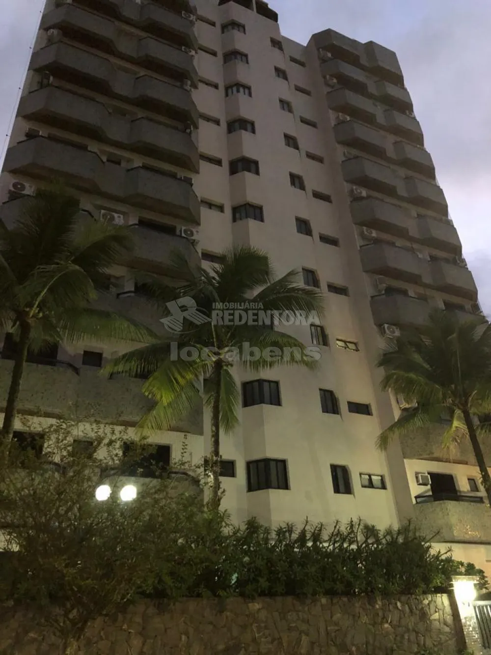 Comprar Apartamento / Padrão em Guarujá R$ 450.000,00 - Foto 9