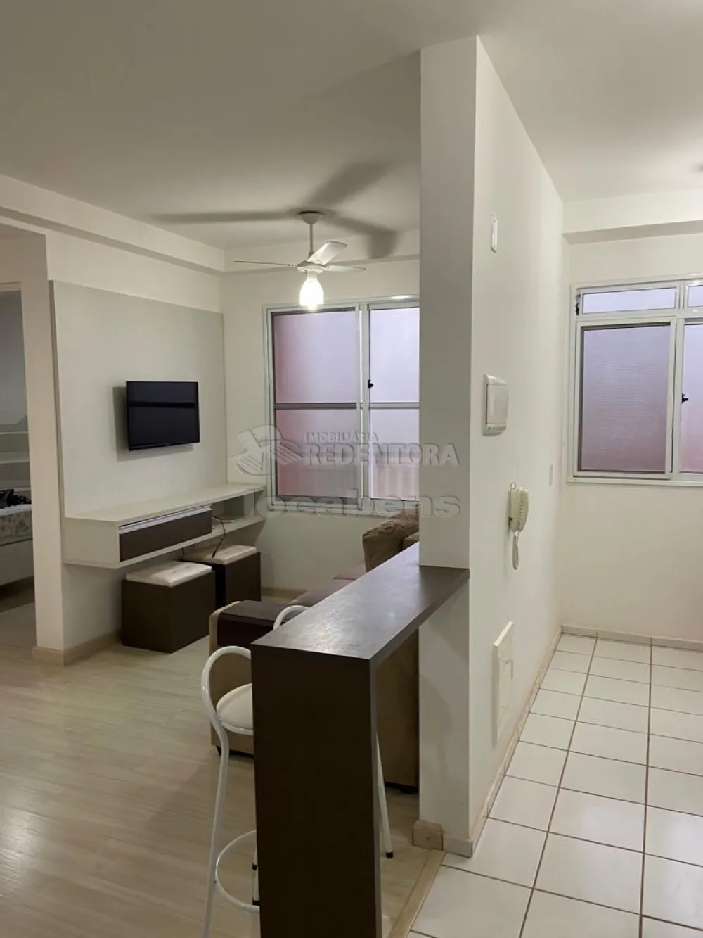 Alugar Apartamento / Padrão em São José do Rio Preto R$ 1.100,00 - Foto 2