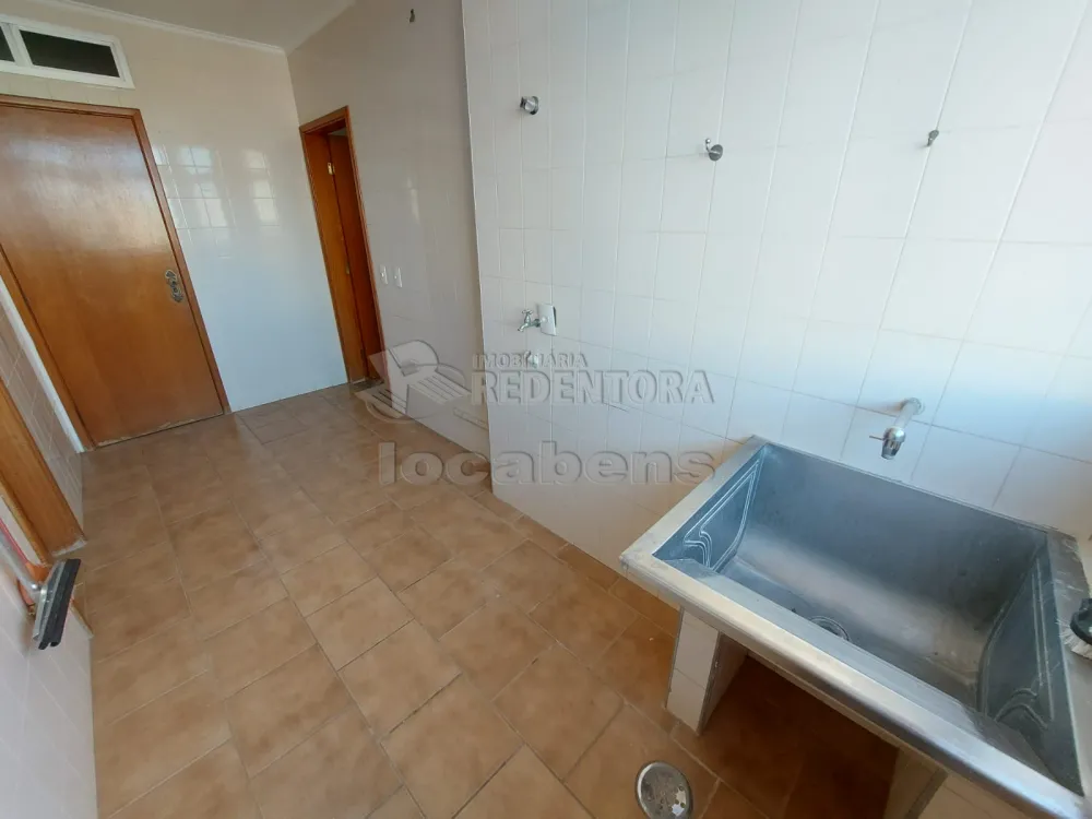 Comprar Apartamento / Padrão em São José do Rio Preto R$ 350.000,00 - Foto 9