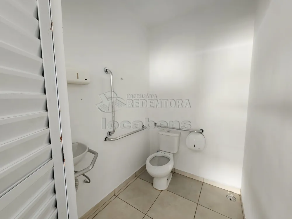 Alugar Comercial / Salão em São José do Rio Preto R$ 7.000,00 - Foto 5