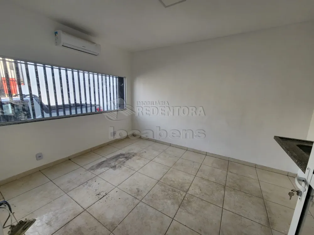 Alugar Comercial / Salão em São José do Rio Preto R$ 7.000,00 - Foto 3