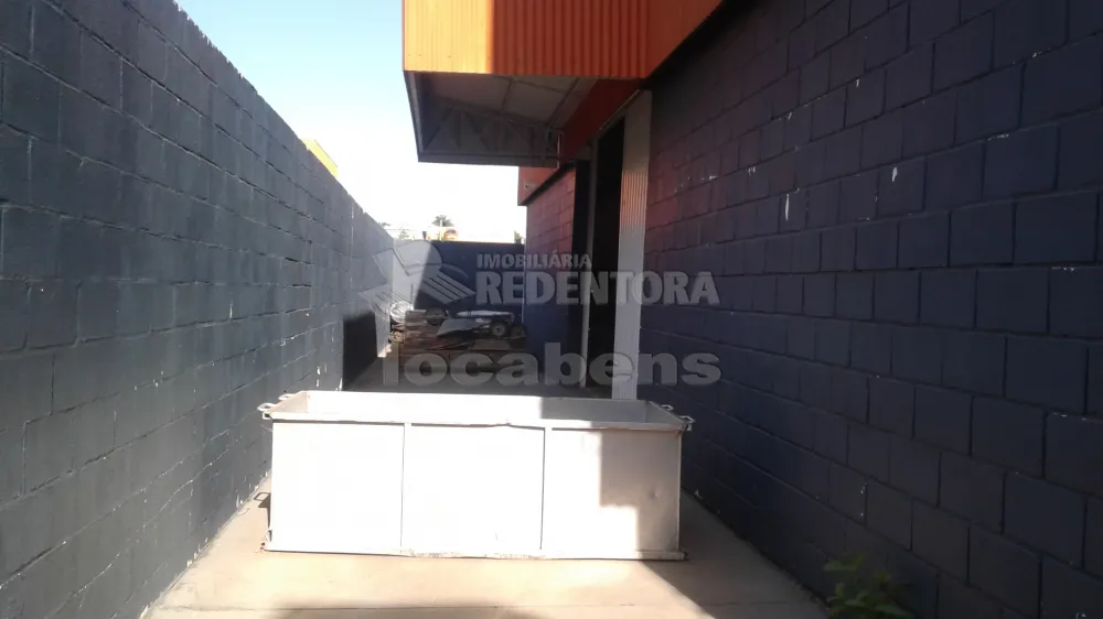 Alugar Comercial / Salão em São José do Rio Preto R$ 17.000,00 - Foto 15