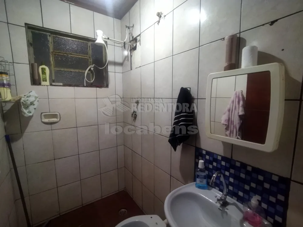 Comprar Casa / Padrão em São José do Rio Preto R$ 220.000,00 - Foto 12