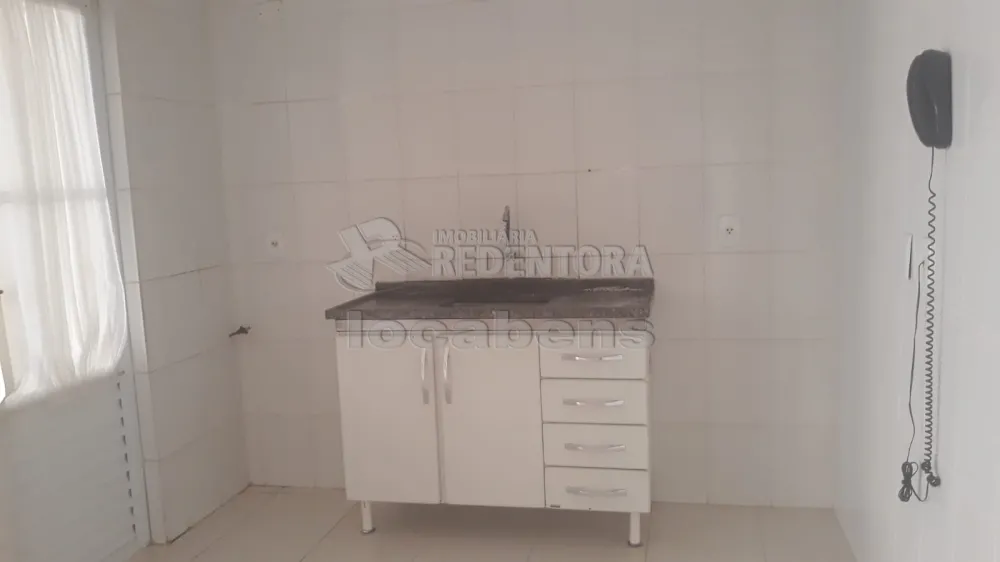 Alugar Casa / Condomínio em São José do Rio Preto R$ 1.250,00 - Foto 13