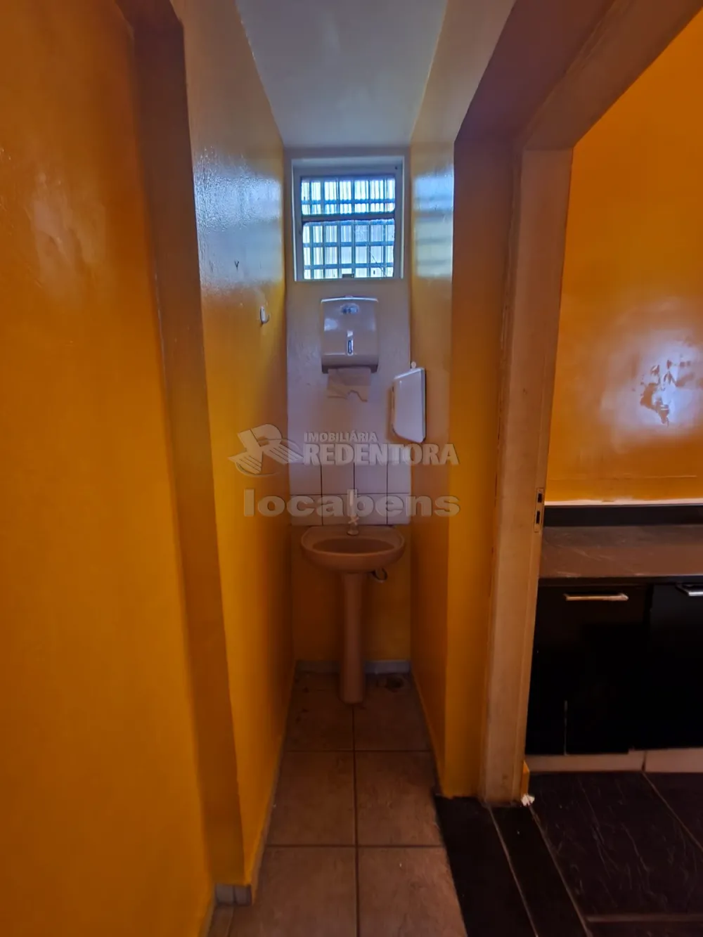 Alugar Comercial / Salão em São José do Rio Preto apenas R$ 1.300,00 - Foto 5