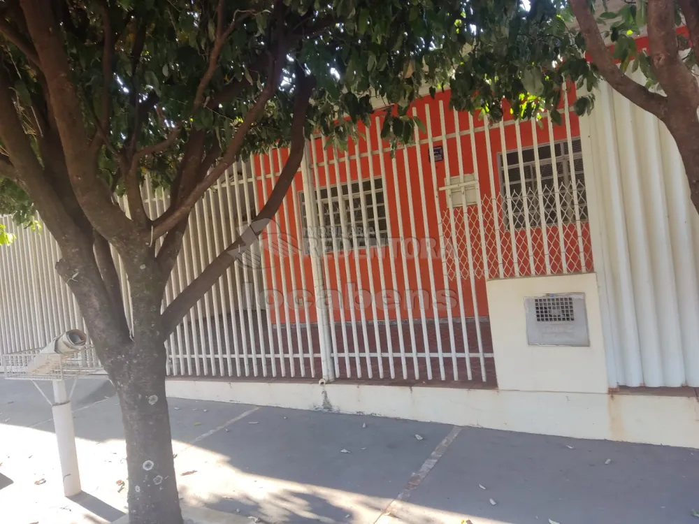 Comprar Casa / Padrão em São José do Rio Preto R$ 350.000,00 - Foto 1