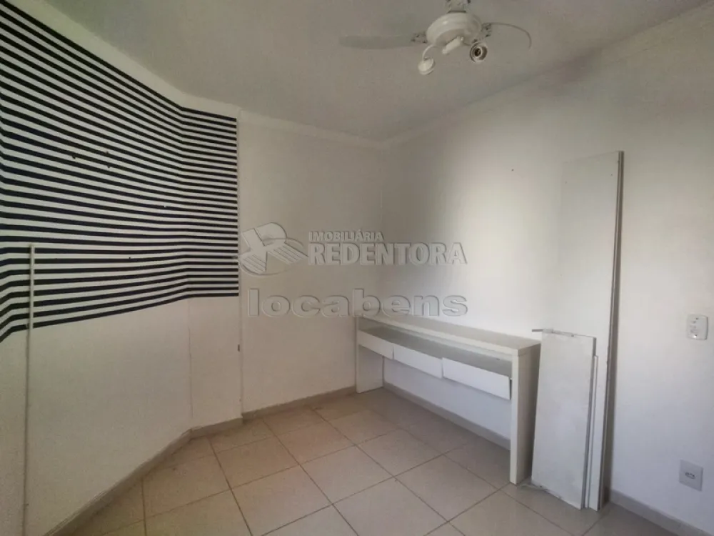 Comprar Apartamento / Padrão em São José do Rio Preto R$ 295.000,00 - Foto 14