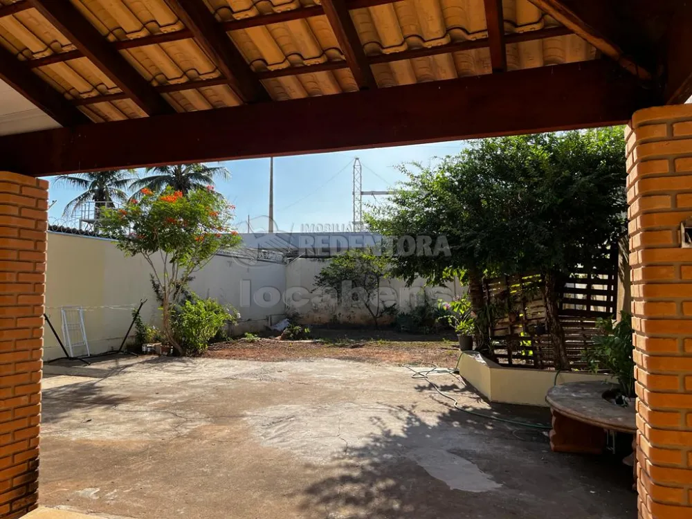 Alugar Casa / Padrão em São José do Rio Preto R$ 4.000,00 - Foto 5