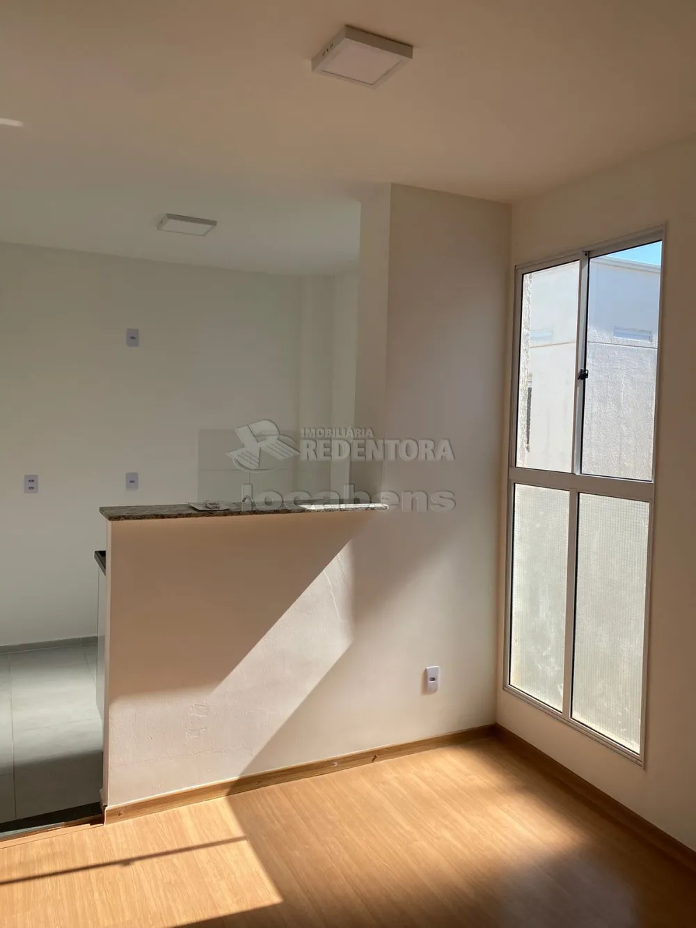 Alugar Apartamento / Padrão em São José do Rio Preto R$ 1.150,00 - Foto 3