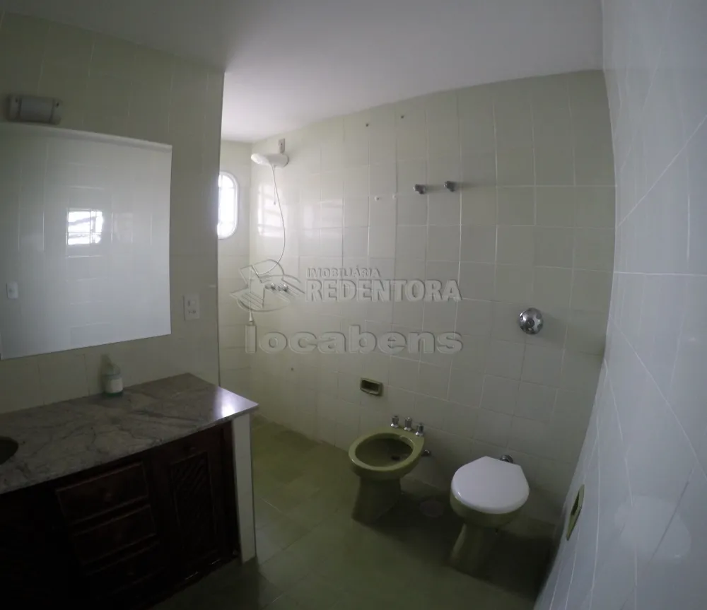 Alugar Apartamento / Padrão em São José do Rio Preto R$ 1.500,00 - Foto 17