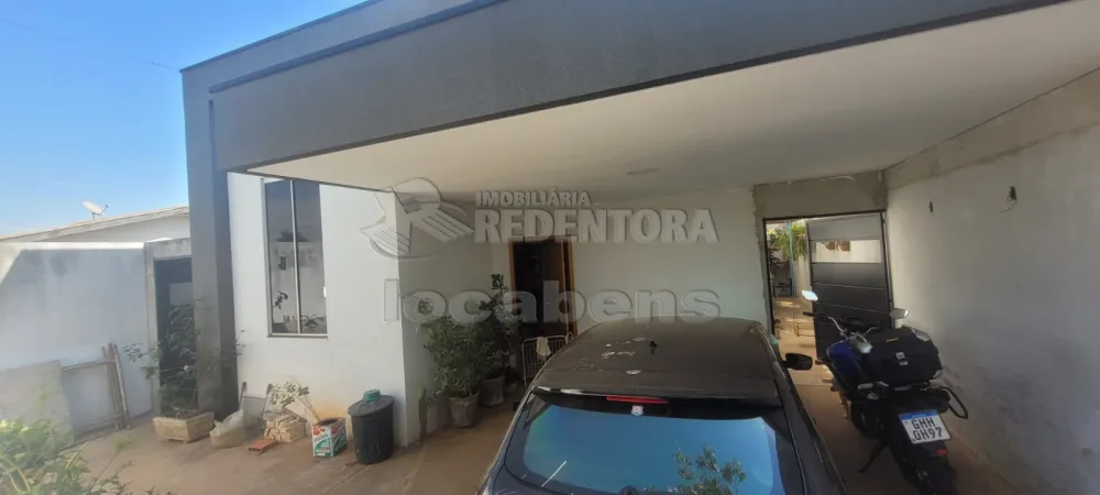 Alugar Casa / Padrão em São José do Rio Preto R$ 1.600,00 - Foto 2