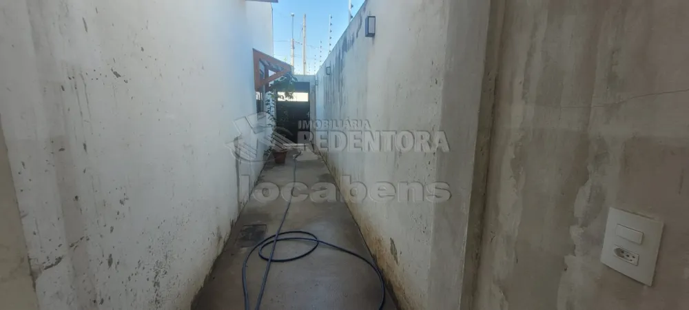 Alugar Casa / Padrão em São José do Rio Preto R$ 1.600,00 - Foto 25